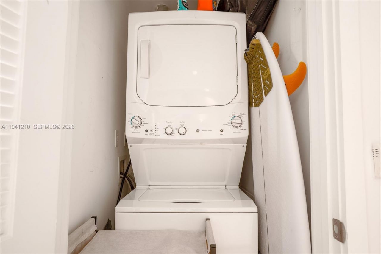 121 NE 34th St , Unit 2711, Miami, FL 33137 Photo