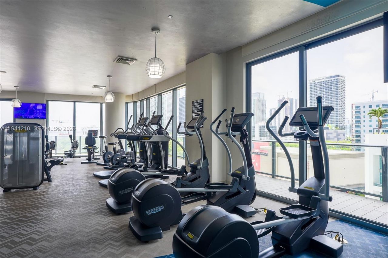 121 NE 34th St , Unit 2711, Miami, FL 33137 Photo