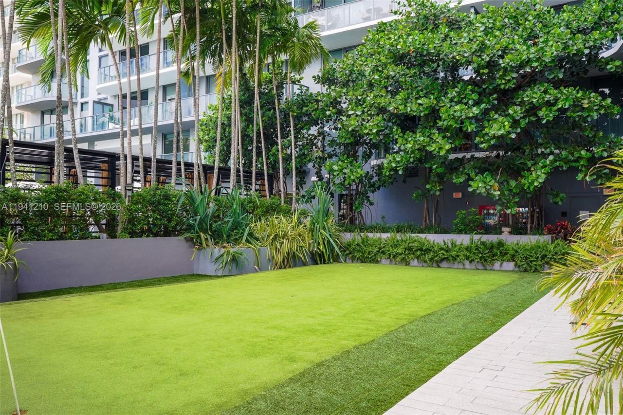 121 NE 34th St , Unit 2711, Miami, FL 33137 Photo