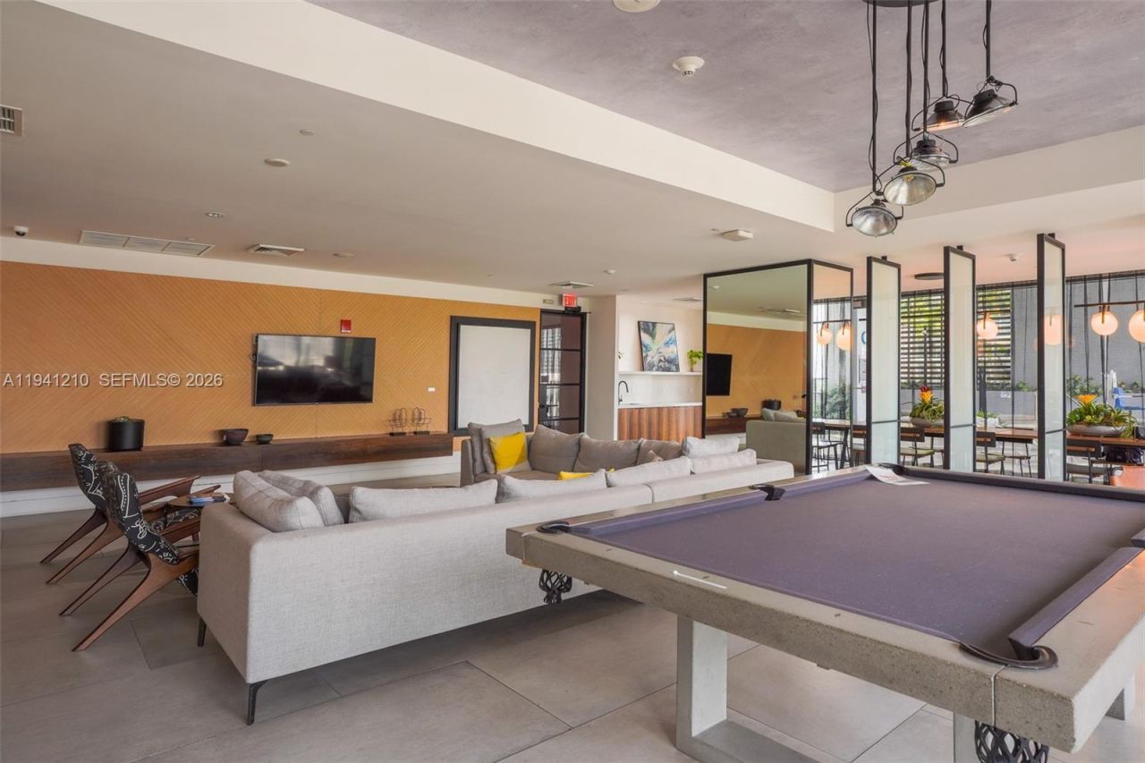 121 NE 34th St , Unit 2711, Miami, FL 33137 Photo