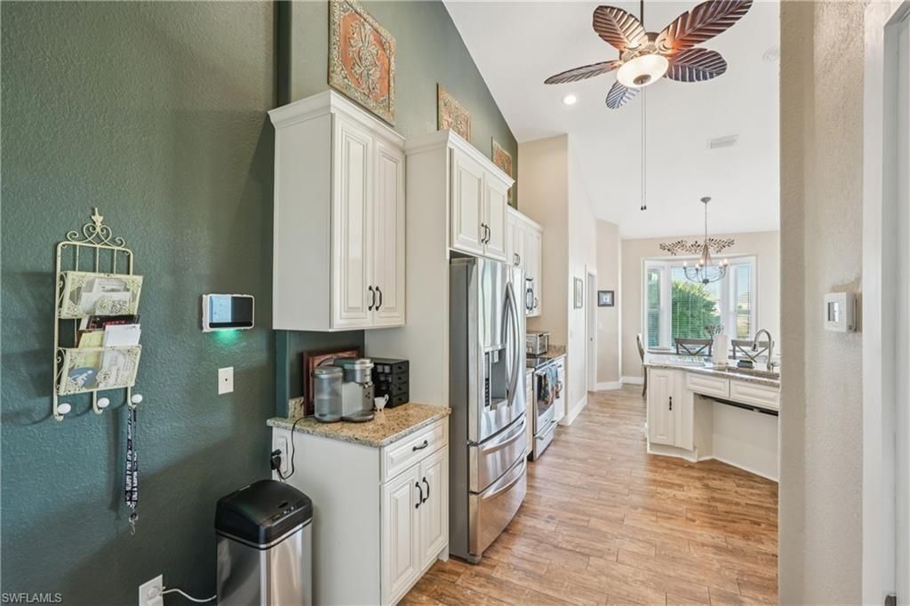 1422 NW 38th Pl, Cape Coral, FL 33993 Photo