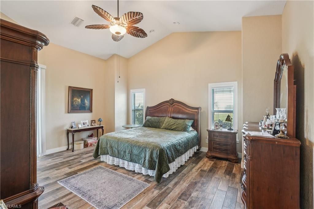 1422 NW 38th Pl, Cape Coral, FL 33993 Photo
