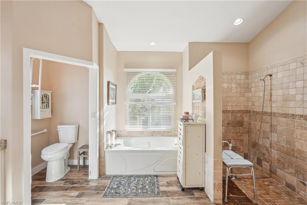 1422 NW 38th Pl, Cape Coral, FL 33993 Photo