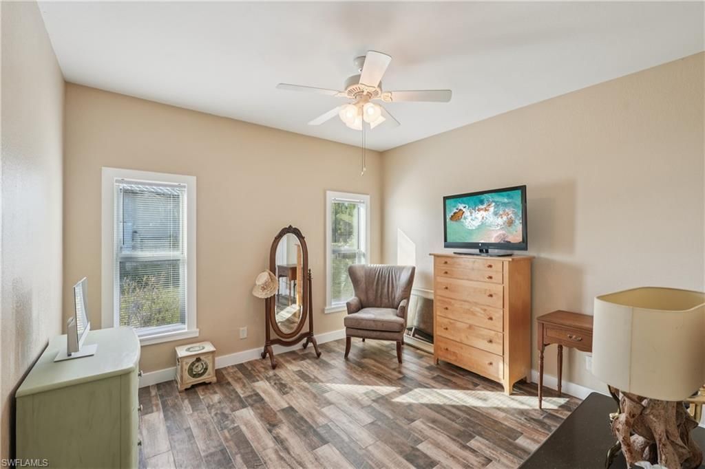 1422 NW 38th Pl, Cape Coral, FL 33993 Photo