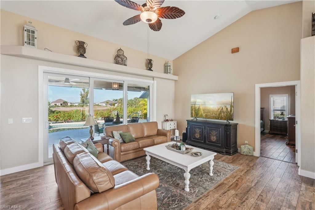 1422 NW 38th Pl, Cape Coral, FL 33993 Photo