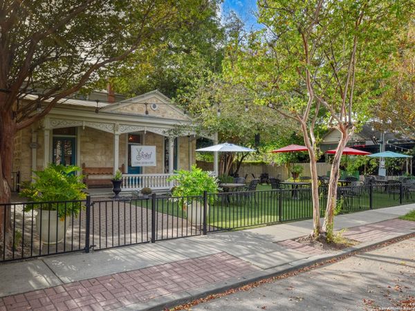 1102 S ALAMO ST, San Antonio, TX 78210