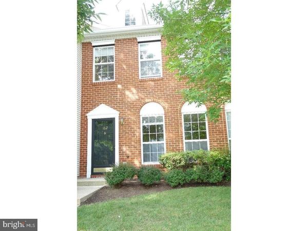 162 SHREWSBURY COURT, PENNINGTON, NJ 08534