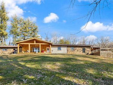 1047 Evergreen Road, Flat Lick, KY 40935