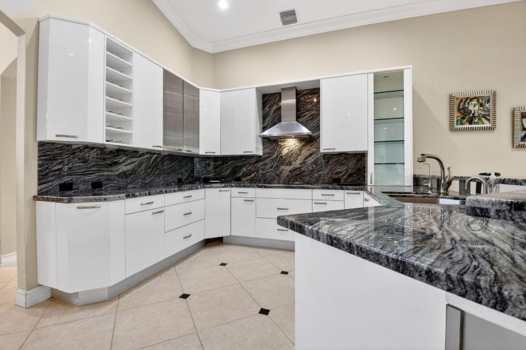 5346 Landon Circle, Boynton Beach, FL 33437 Photo