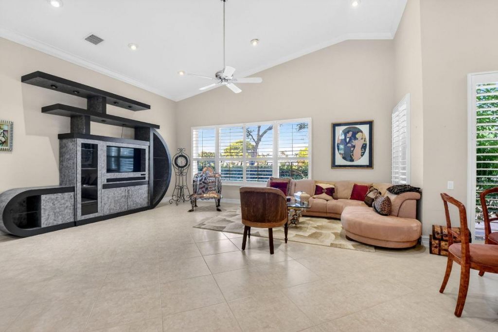 5346 Landon Circle, Boynton Beach, FL 33437 Photo