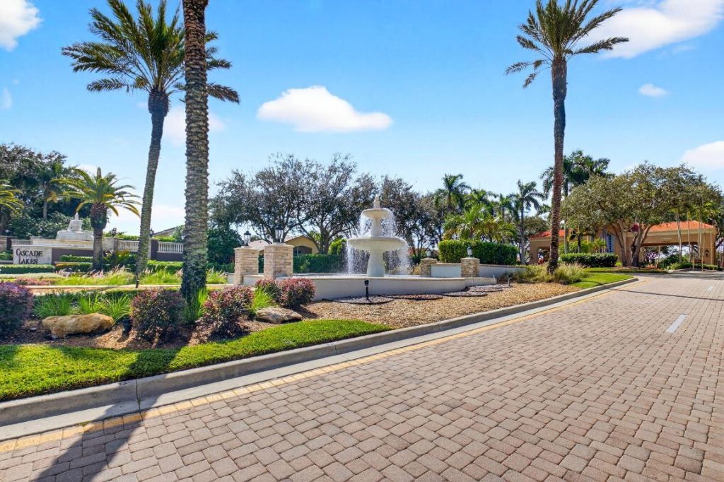 5346 Landon Circle, Boynton Beach, FL 33437 Photo