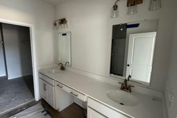 3009 Macaron Court photo 4