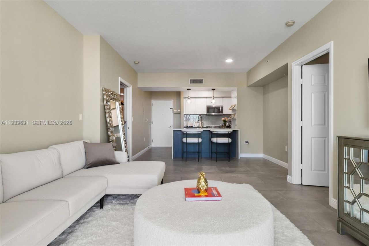 1755 E Hallandale Beach Blvd, Unit 2105E, Hallandale Beach, FL 33009 Photo