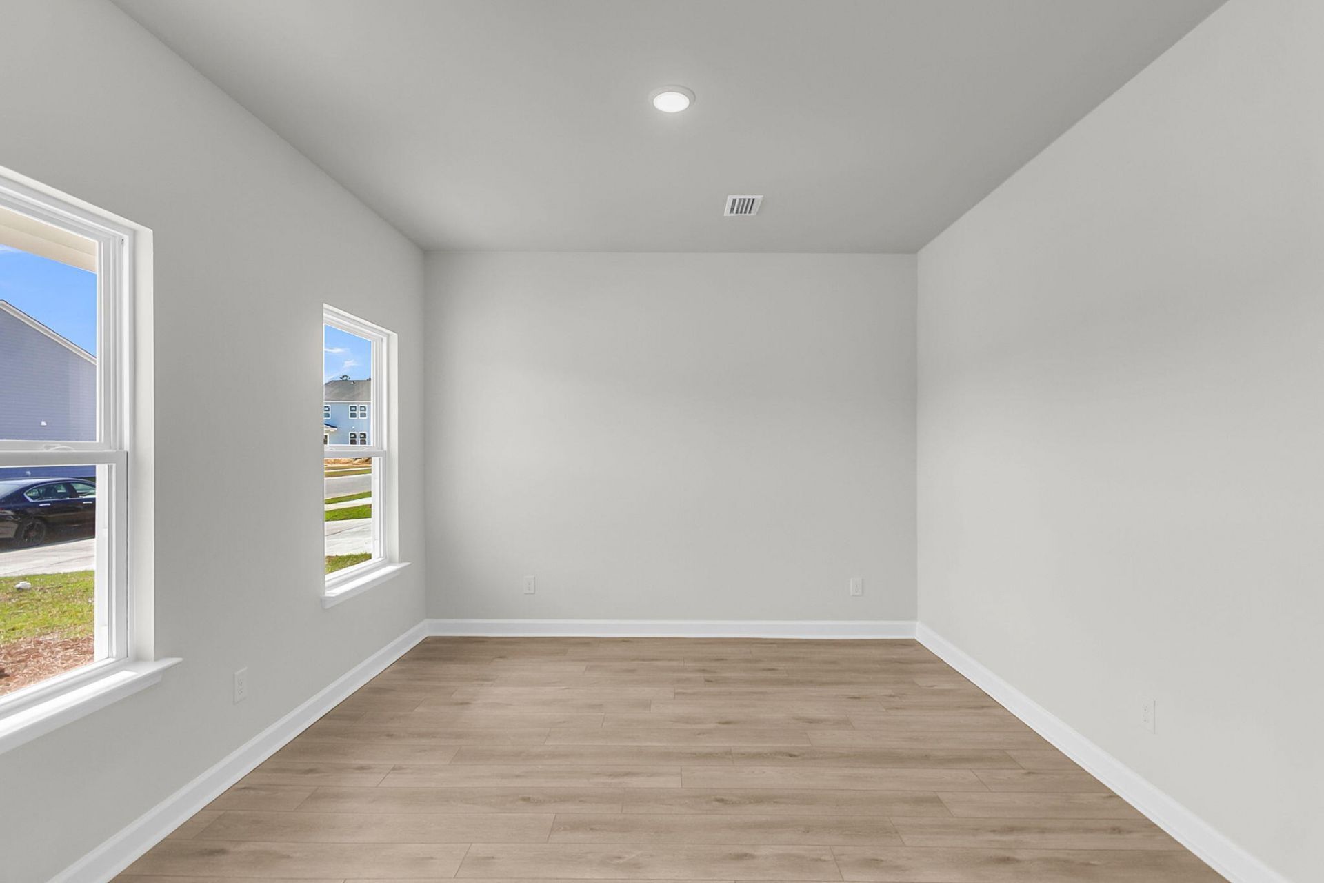 3027 Macaron Court Photo 19