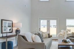 3027 Macaron Court photo 4