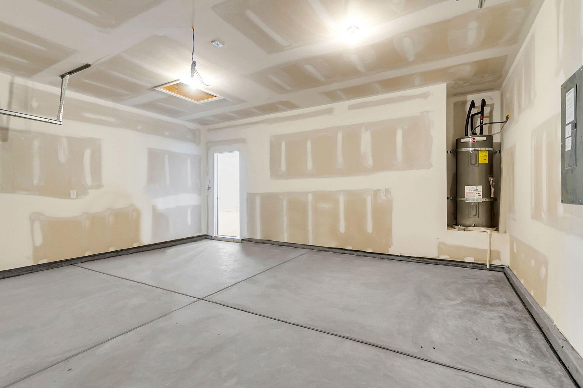 3027 Macaron Court Photo 24