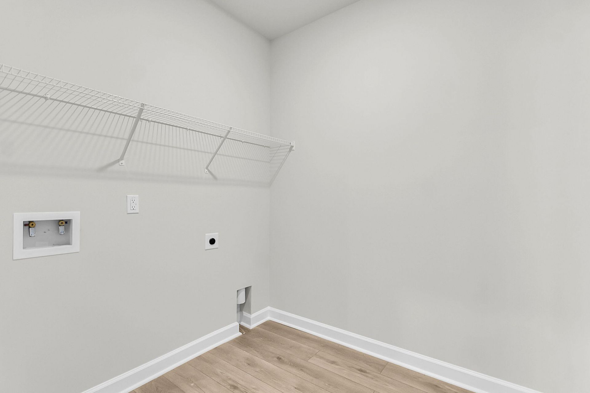 3027 Macaron Court Photo 25