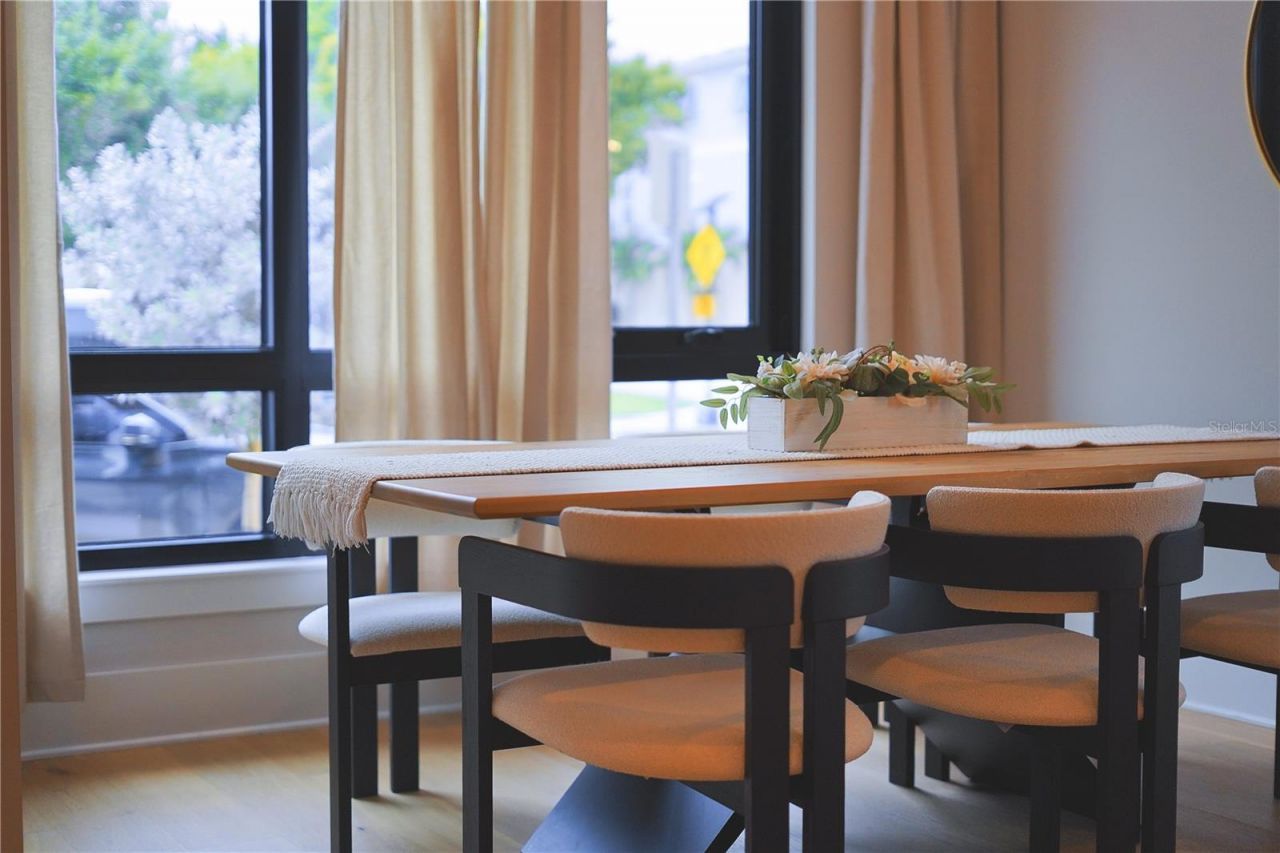 233 8th Street N, Saint Petersburg, FL 33701 Photo