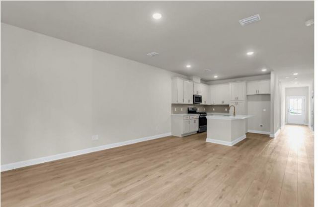 5043 Blackberry Lane Lane Photo 6