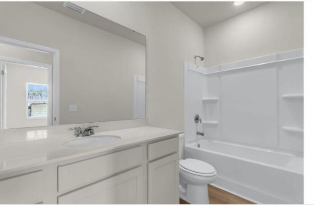 5043 Blackberry Lane Lane Photo 9