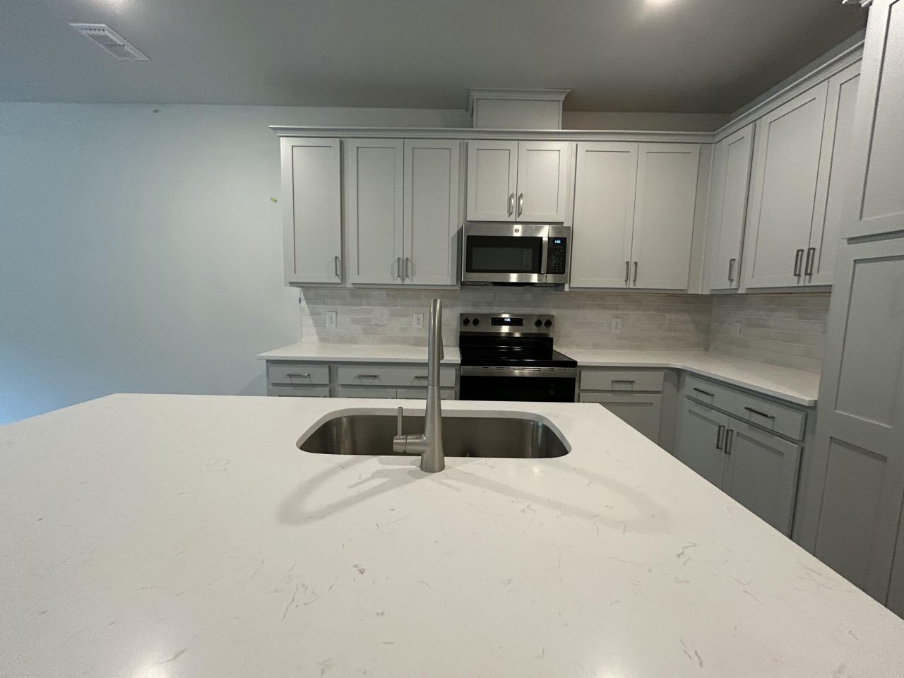 5038 Blackberry Lane Lane Photo 21