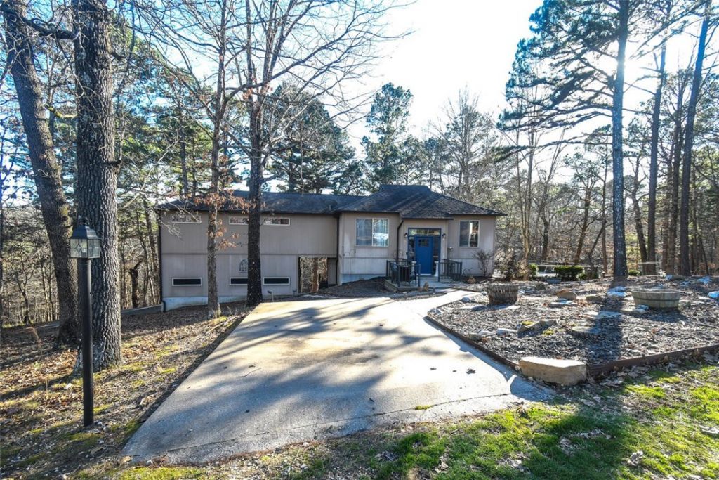 16230 Flint Ridge Drive Kansas, OK 74347