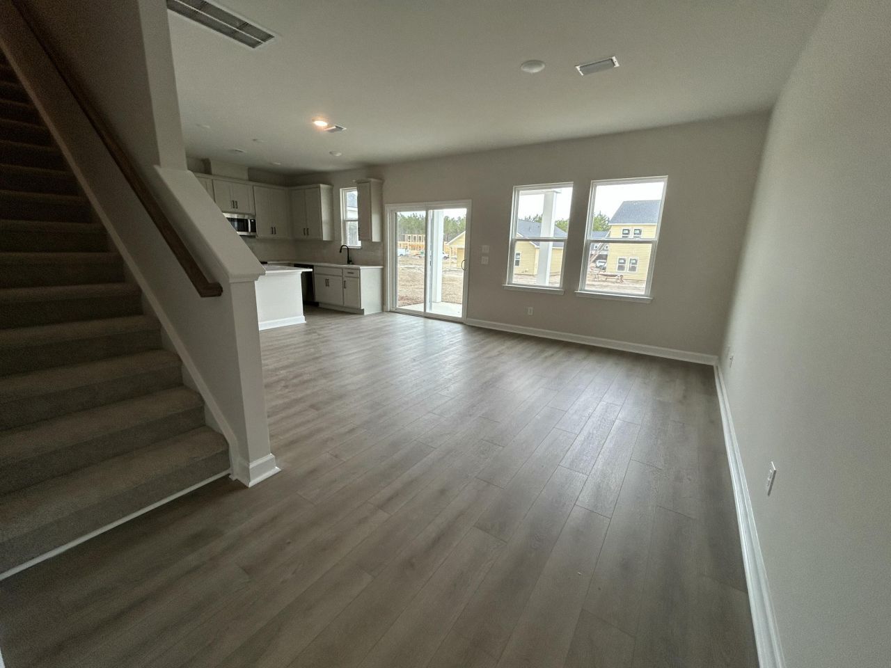 4019 Lemon Grass Lane Photo 11