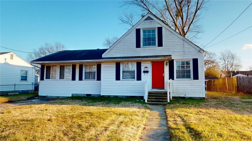 3325 Greenwood Drive, Hampton, VA 23666 Main Photo