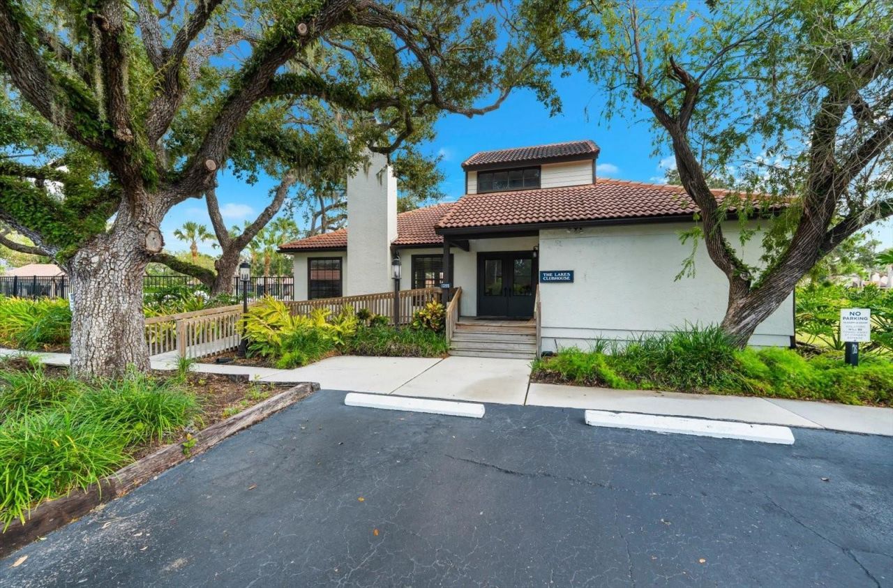 4514 Trails Drive, Sarasota, FL 34232 Photo
