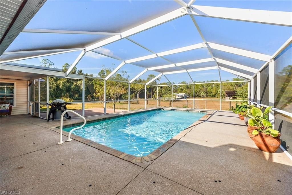 9851 Merle Dr , North Fort Myers, FL 33917 Photo