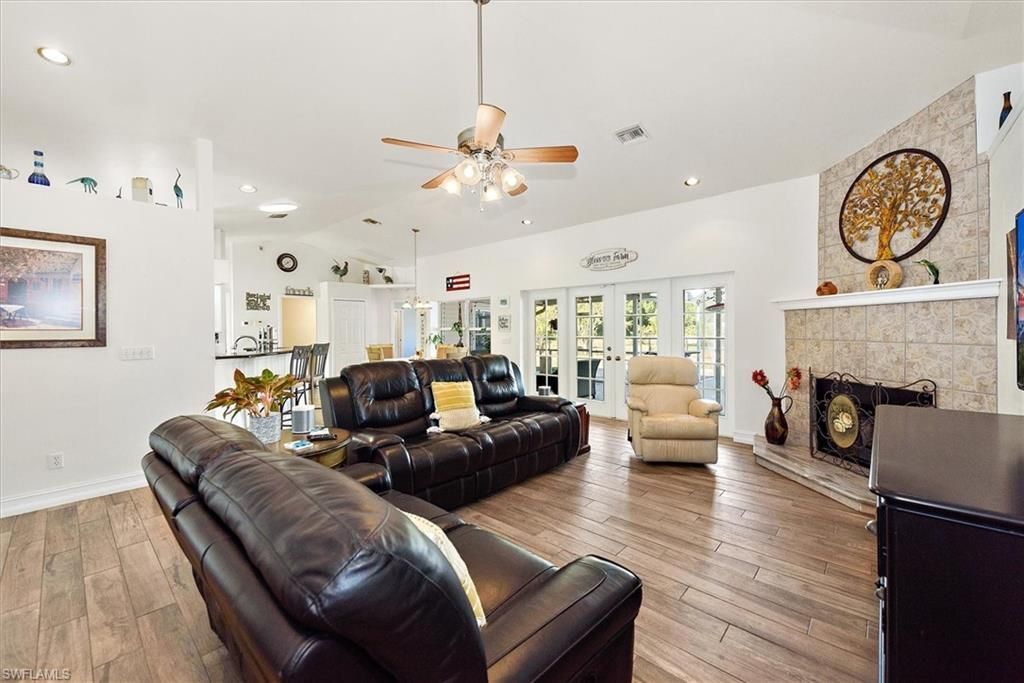 9851 Merle Dr , North Fort Myers, FL 33917 Photo