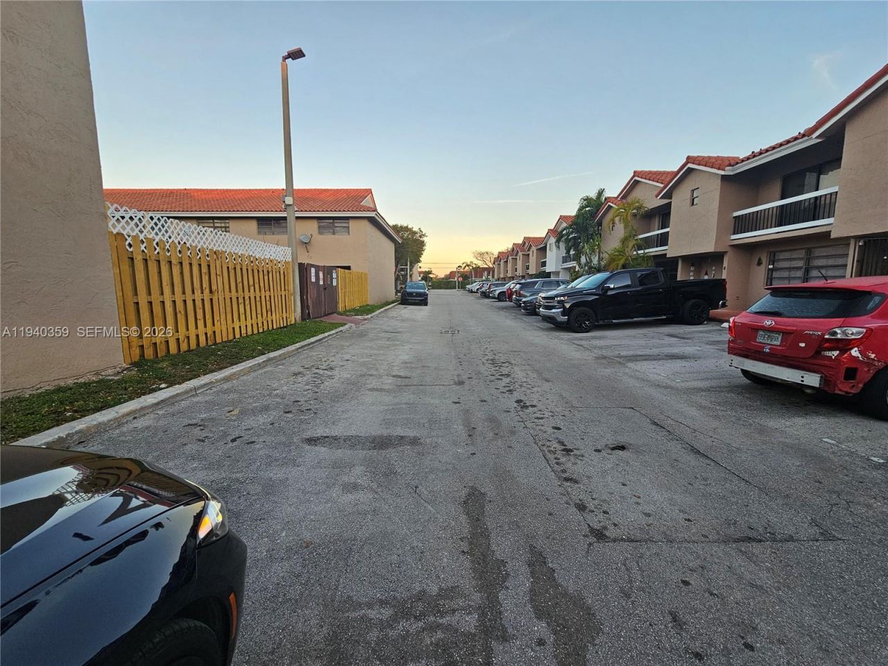510 NW 109th Ave, Unit 704-7, Miami, FL 33172 Photo