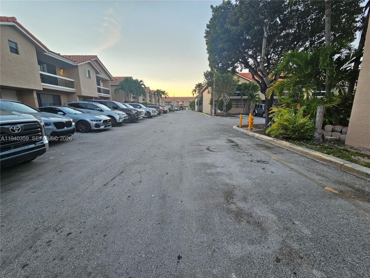 510 NW 109th Ave, Unit 704-7, Miami, FL 33172 Photo