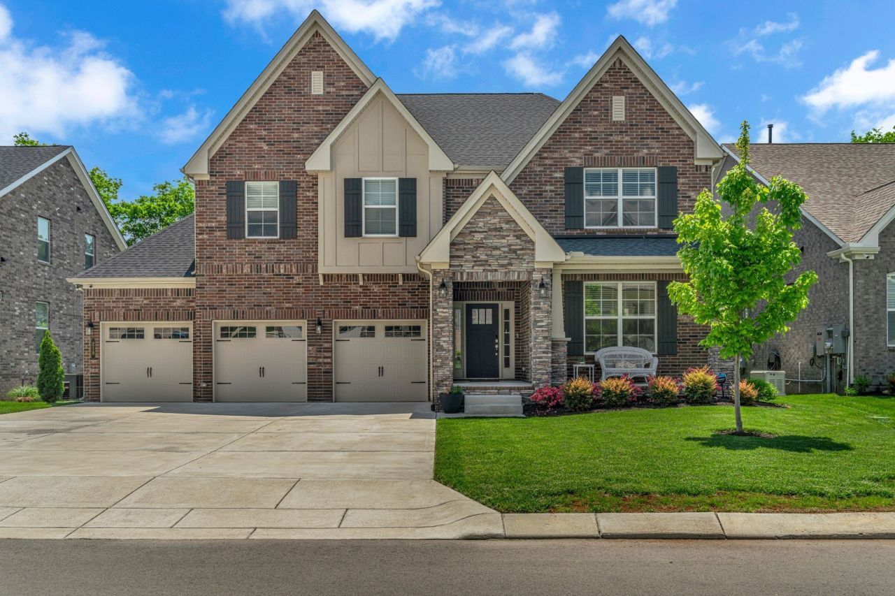 219 Caroline Way, Mount Juliet, TN 37122 Main Photo