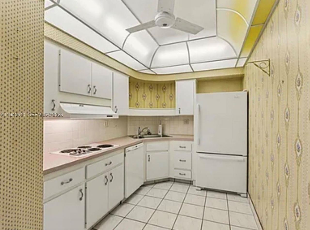 3200 NE 36th St, Unit 321, Fort Lauderdale, FL 33308 Photo