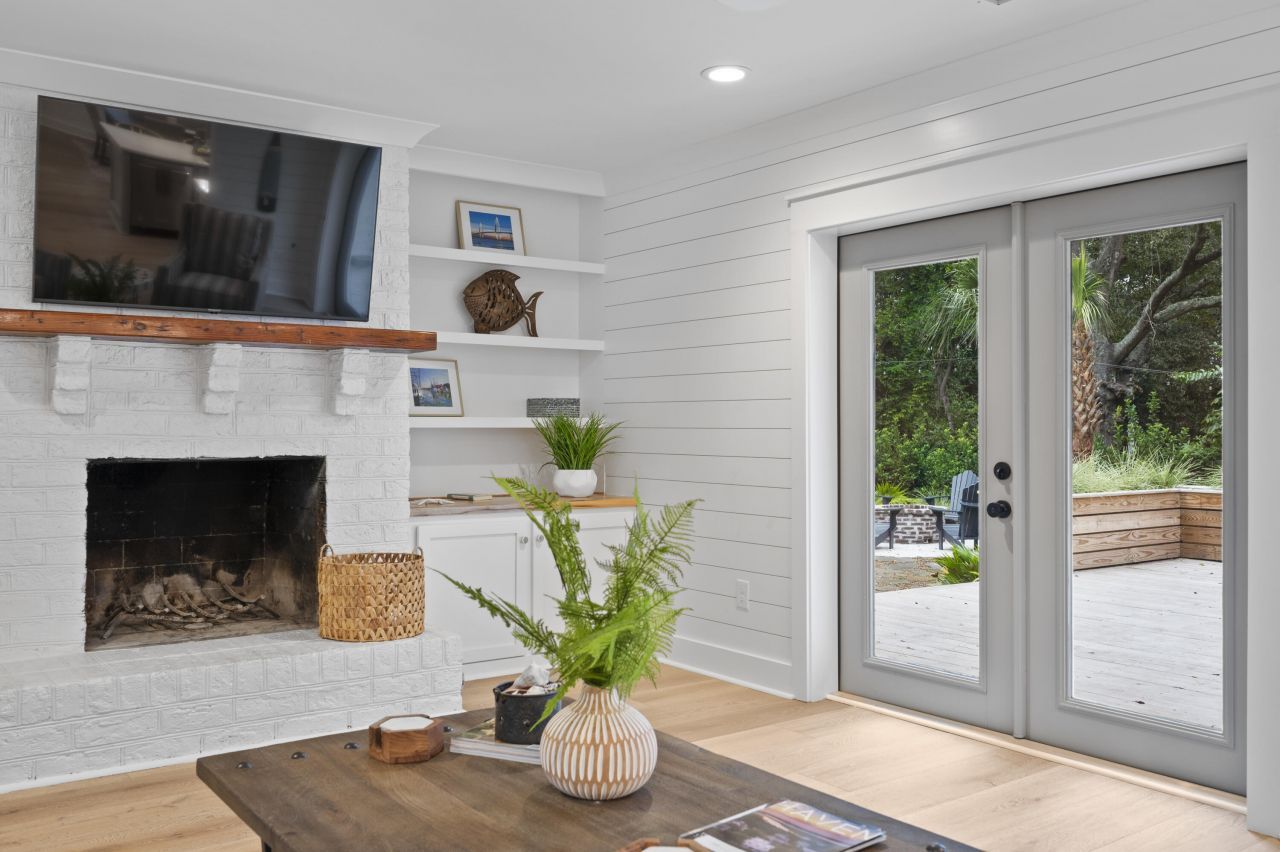 940 Cliffwood Drive Photo 10