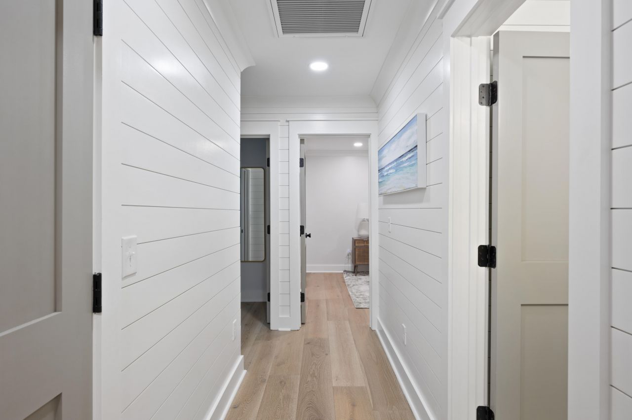 940 Cliffwood Drive Photo 16