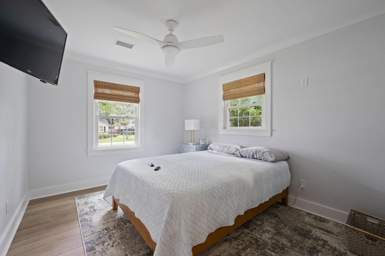 940 Cliffwood Drive Photo 22