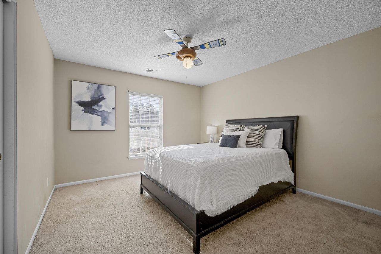 105 Ripley Court Photo 21