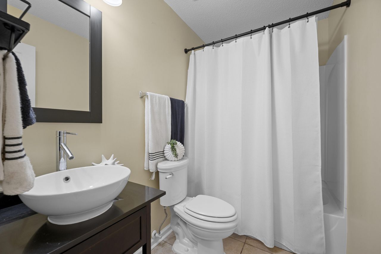 105 Ripley Court Photo 22