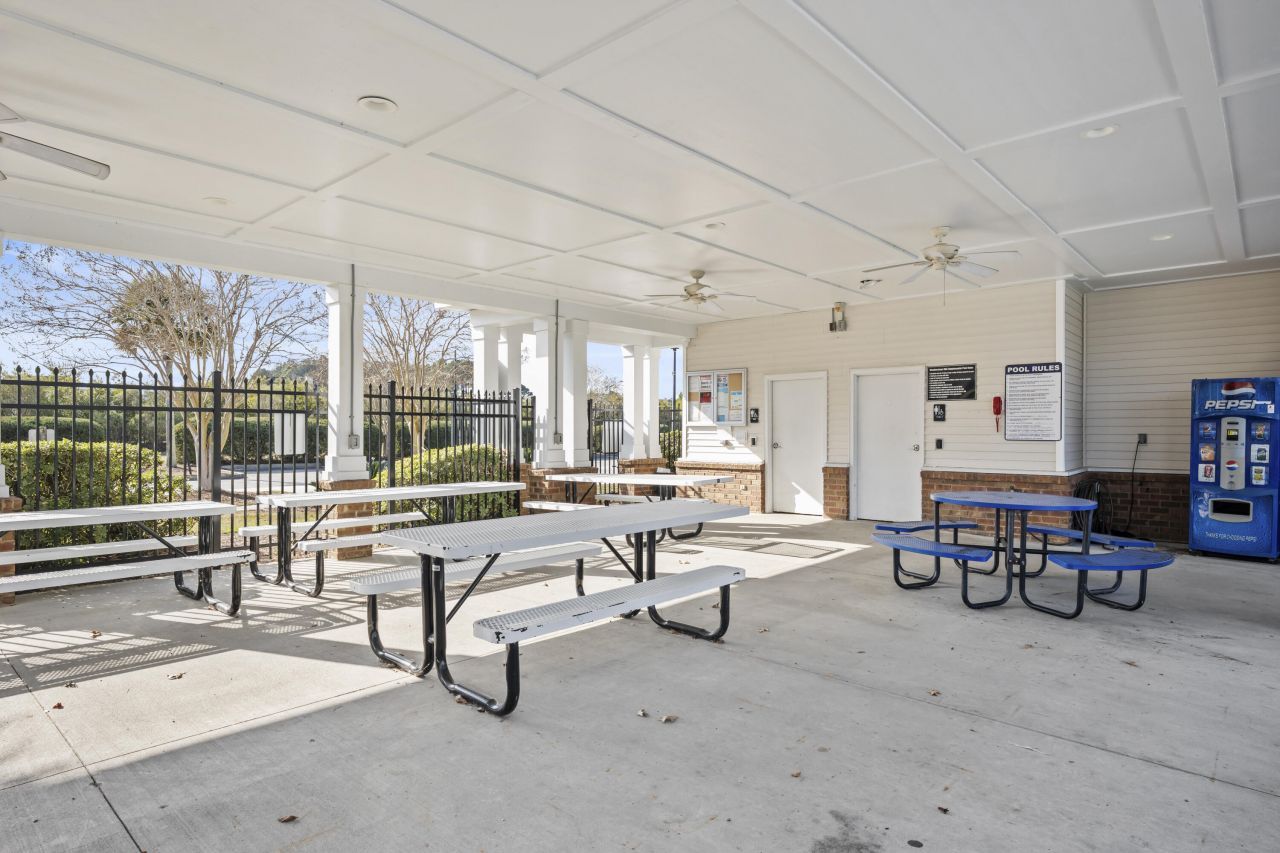 105 Ripley Court Photo 31