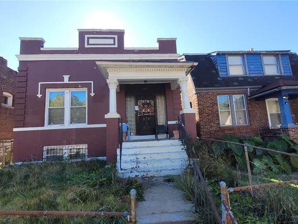 5226 Theodosia Avenue, St Louis, MO 63113