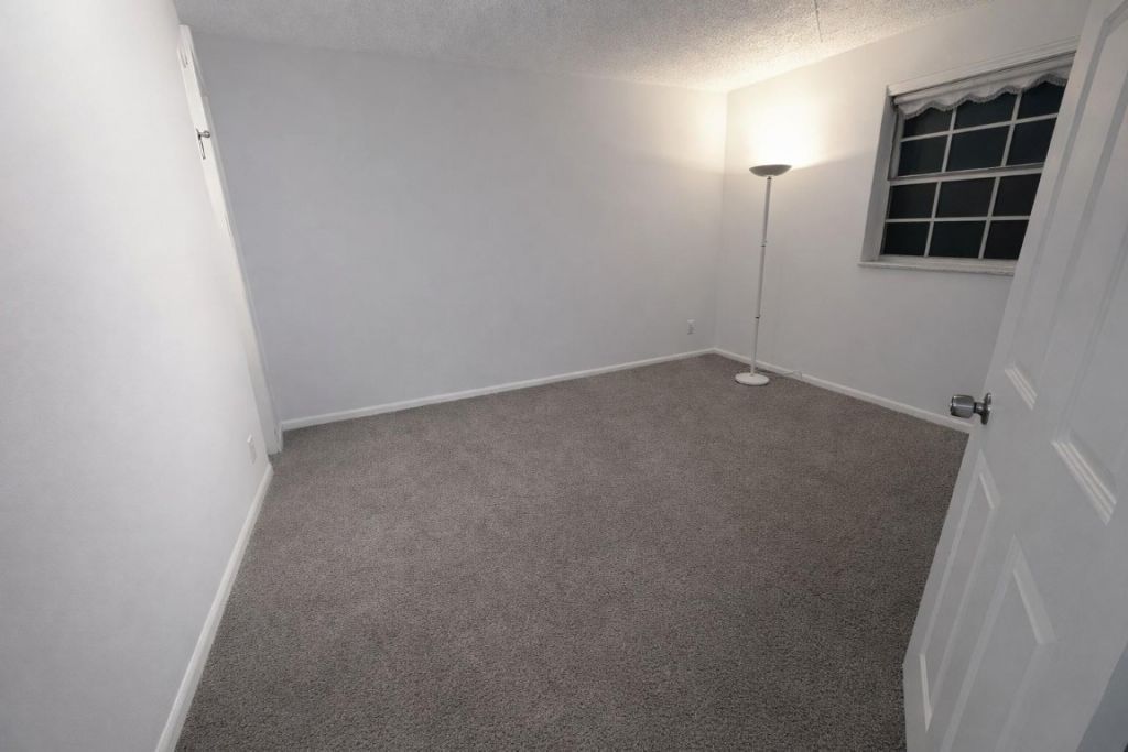 4281 NW 41st Street, Unit 419, Lauderdale Lakes, FL 33319 Photo