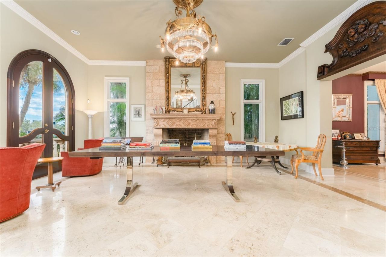 2152 Coffee Pot Boulevard Ne, Saint Petersburg, FL 33704 Photo