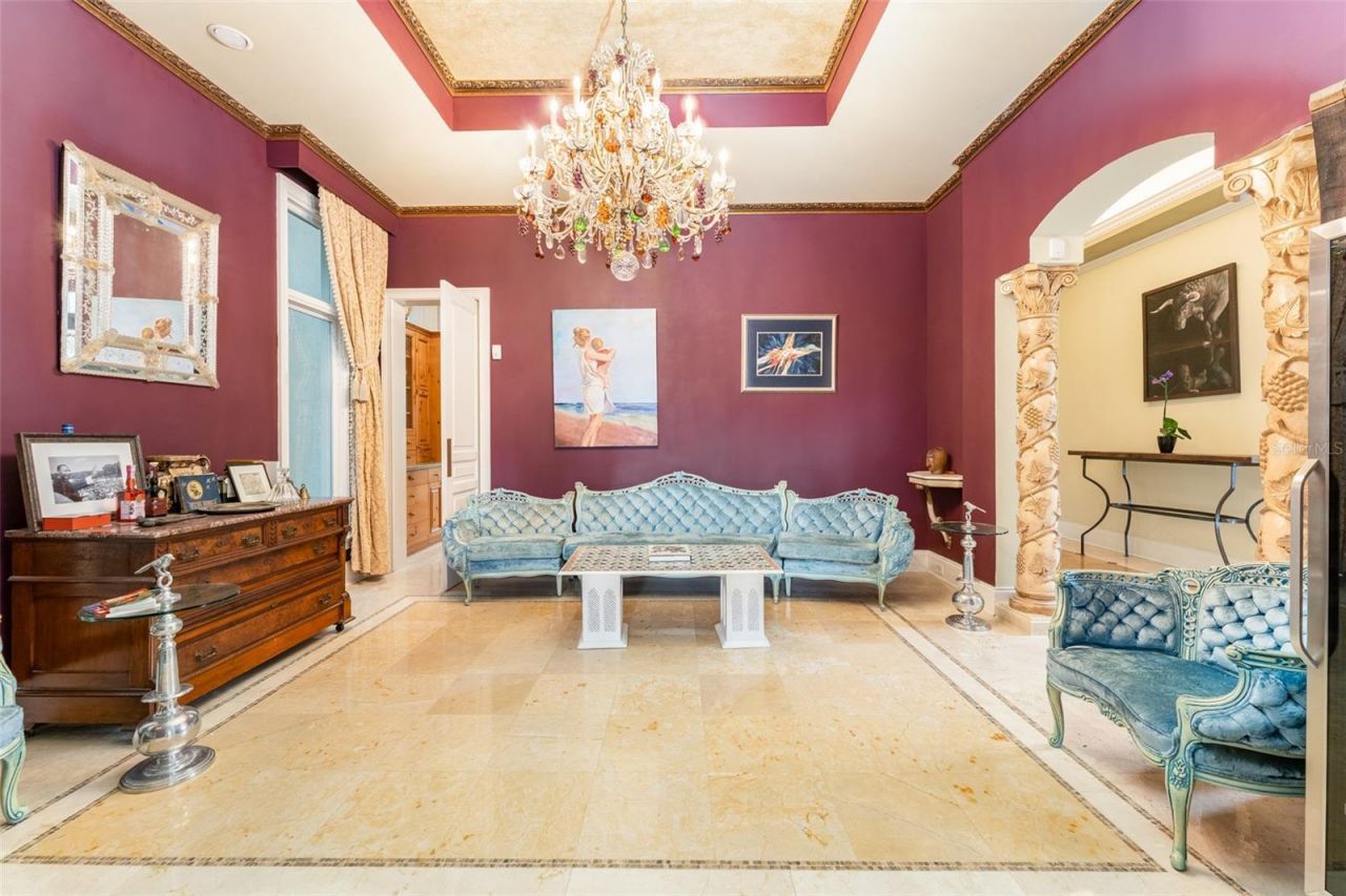 2152 Coffee Pot Boulevard Ne, Saint Petersburg, FL 33704 Photo