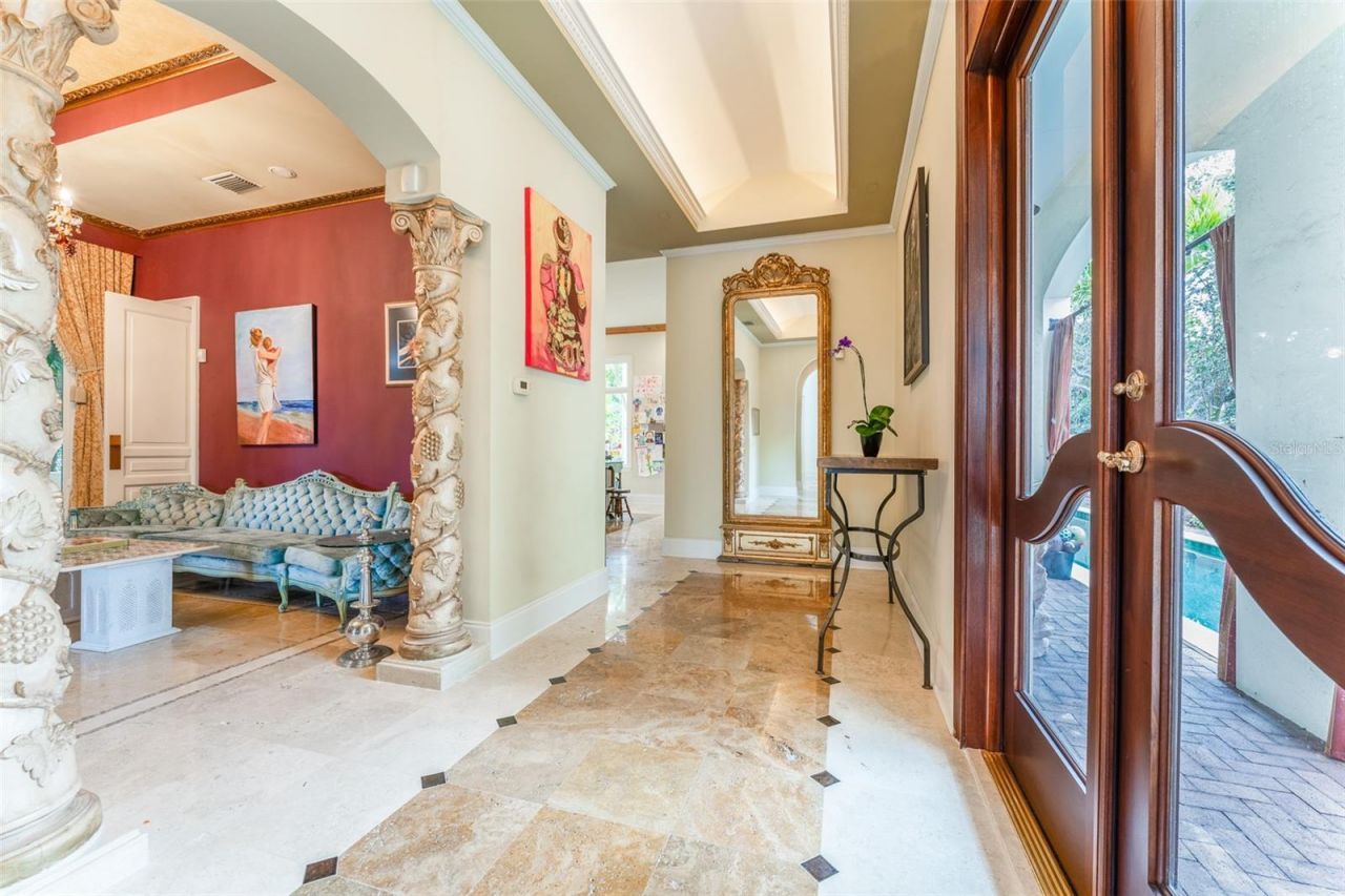 2152 Coffee Pot Boulevard Ne, Saint Petersburg, FL 33704 Photo