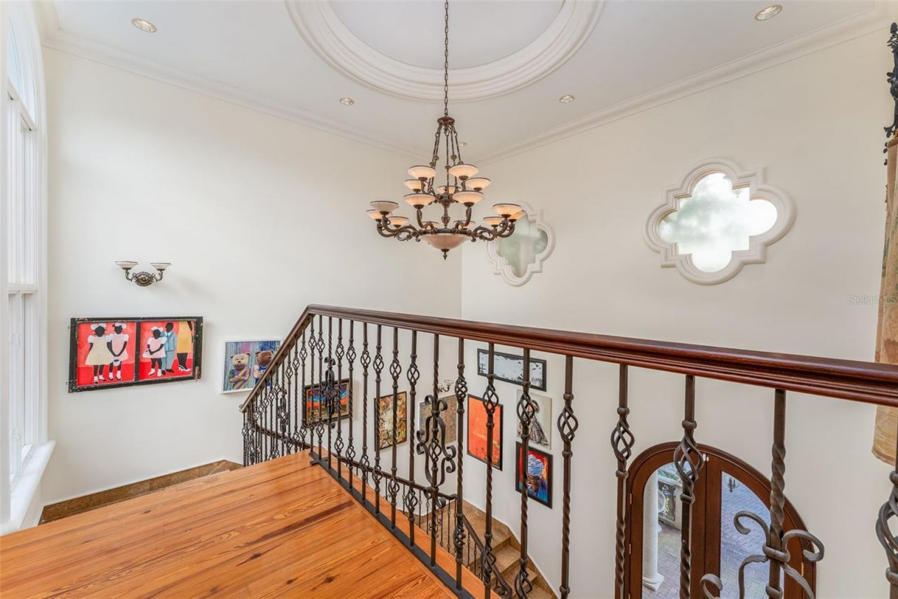 2152 Coffee Pot Boulevard Ne, Saint Petersburg, FL 33704 Photo