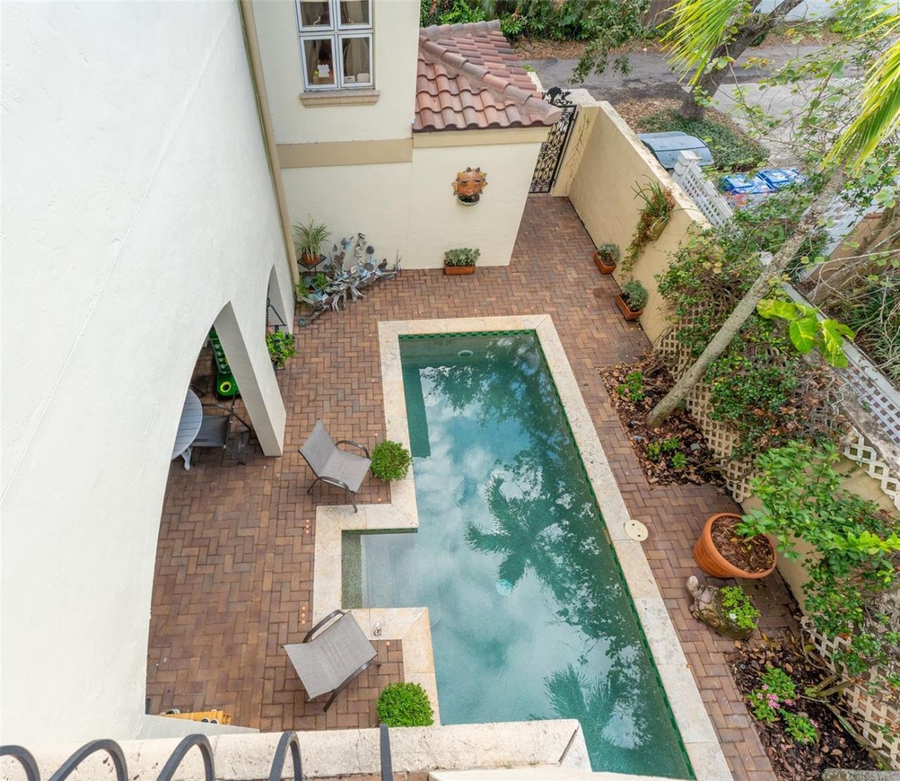 2152 Coffee Pot Boulevard Ne, Saint Petersburg, FL 33704 Photo