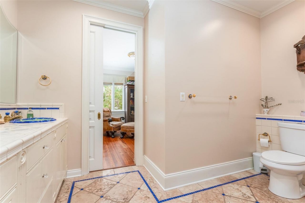 2152 Coffee Pot Boulevard Ne, Saint Petersburg, FL 33704 Photo