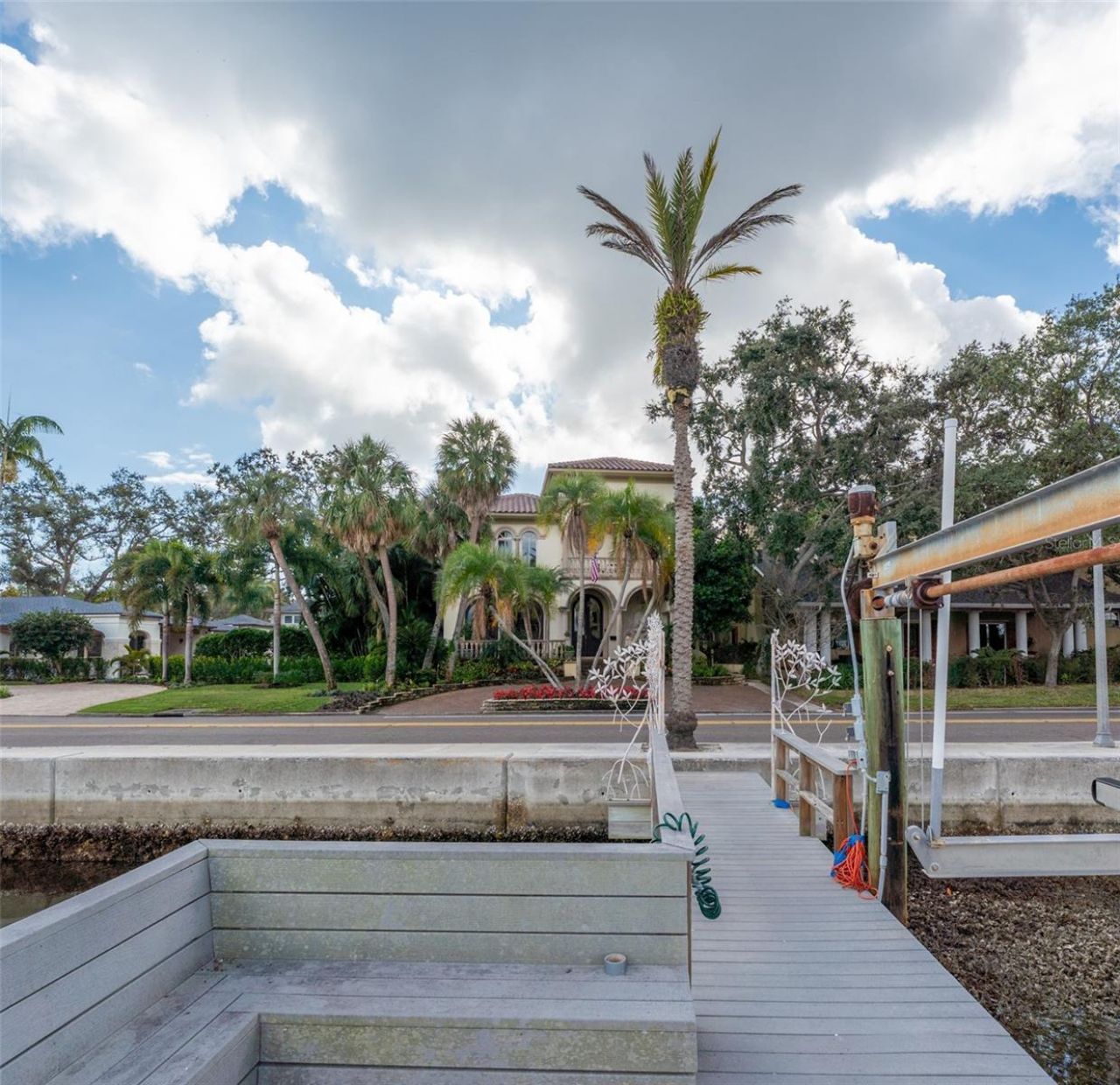 2152 Coffee Pot Boulevard Ne, Saint Petersburg, FL 33704 Photo